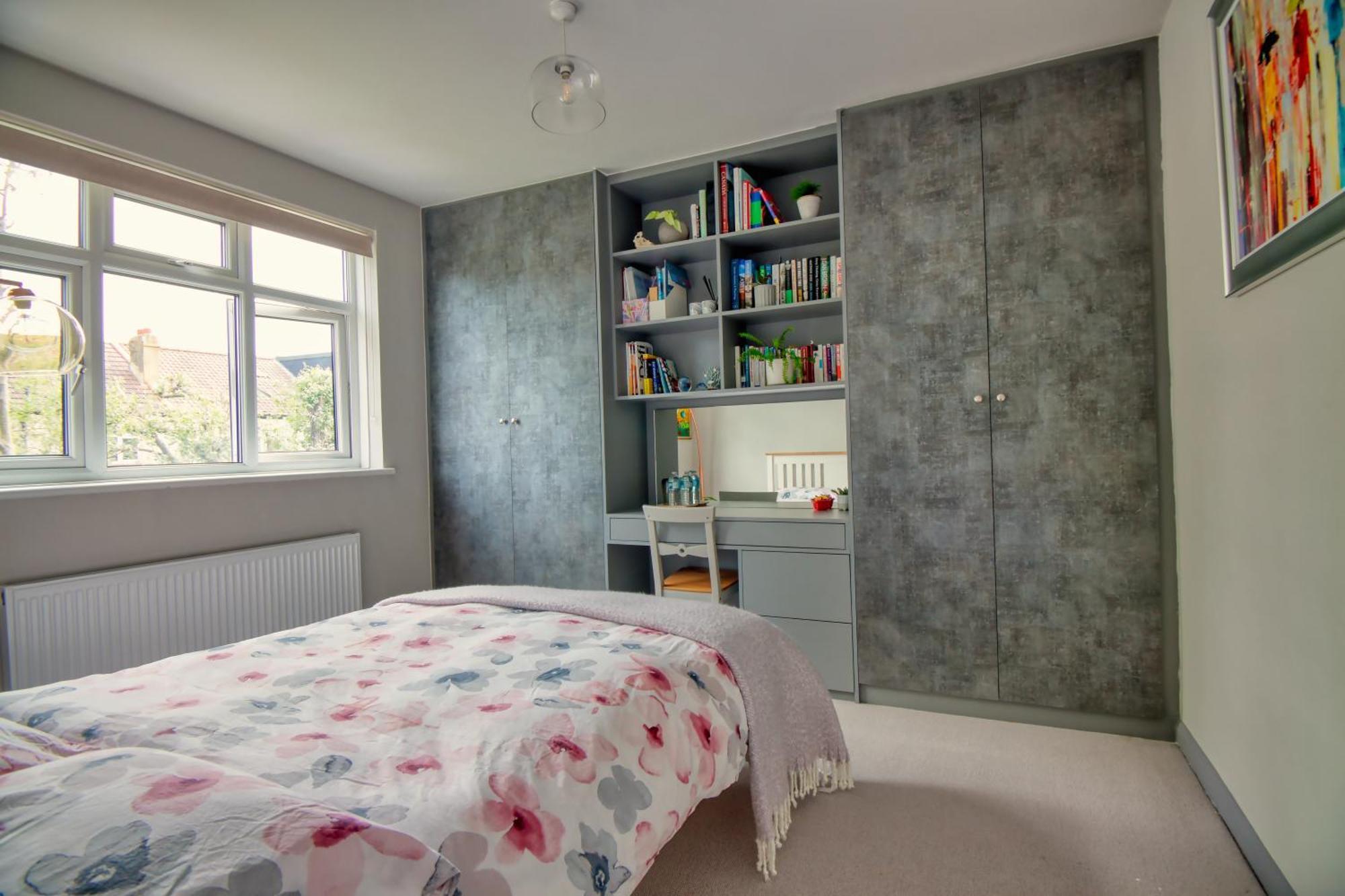 Homestay Spacious Double Room With Private Bathroom In Quiet Area Only 20 Min To Central London Streatham Vale